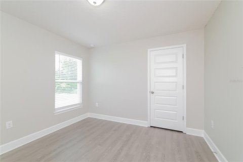Villa ou maison à vendre à Poinciana, Floride: 4 chambres, 201.51 m2 № 2302516 - photo 12