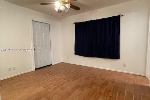 Снять в аренду виллу или дом в Майами, Флорида 3 спальни, 123.19м2, № 1989062 - фото 7