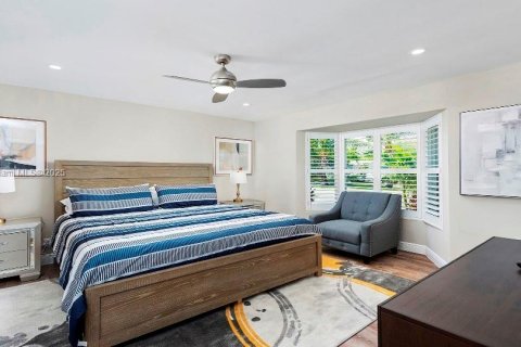 Commercial property in Fort Lauderdale, Florida 284 sq.m. № 1712443 - photo 28