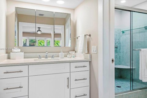 Commercial property in Fort Lauderdale, Florida 284 sq.m. № 1712443 - photo 29