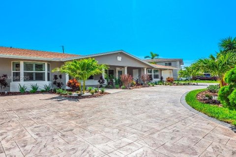 Commercial property in Fort Lauderdale, Florida 284 sq.m. № 1712443 - photo 2