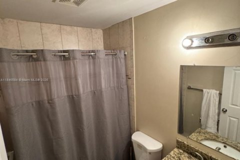Condominio en venta en Miami, Florida, 2 dormitorios, 72.65 m2 № 2034391 - foto 24