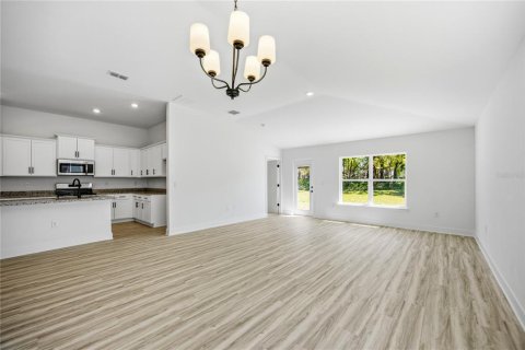 House in Alachua, Florida 4 bedrooms, 151.9 sq.m. № 2094888 - photo 11