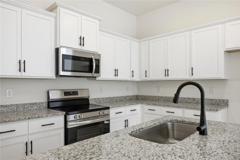 House in Alachua, Florida 4 bedrooms, 151.9 sq.m. № 2094888 - photo 7