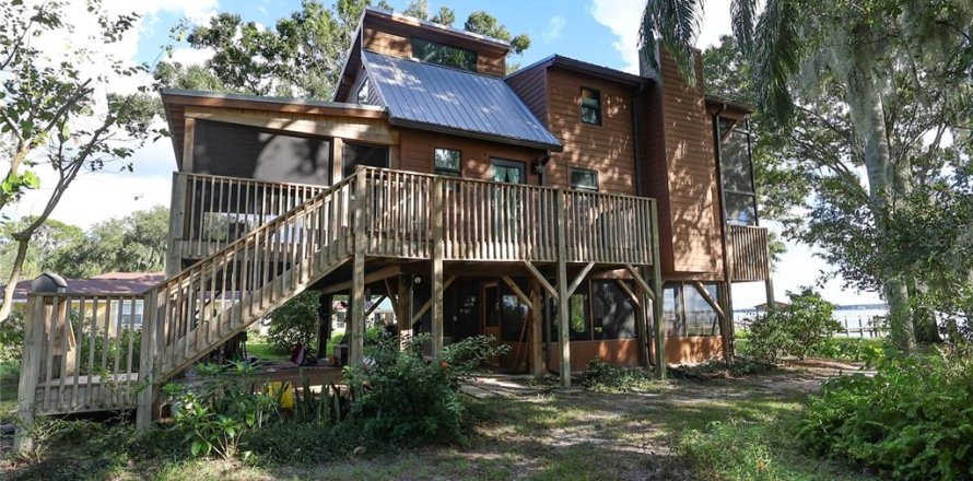 Villa ou maison à Frostproof, Floride 3 chambres, 156.08 m2 № 2422794