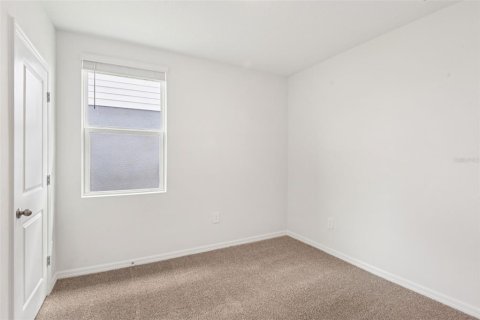 Casa en venta en Zephyrhills, Florida, 4 dormitorios, 149.29 m2 № 1758343 - foto 22