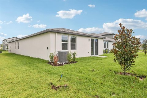 Casa en venta en Zephyrhills, Florida, 4 dormitorios, 149.29 m2 № 1758343 - foto 26