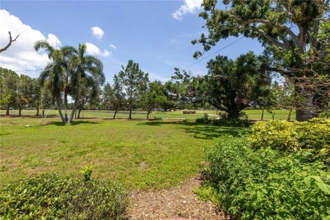 Casa en venta en Saint Petersburg, Florida, 3 dormitorios, 241.36 m2 № 1773881 - foto 11
