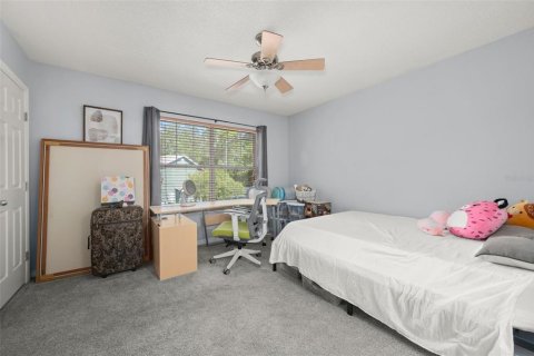Townhouse in Gainesville, Florida 2 bedrooms, 106.09 sq.m. № 2403701 - photo 17