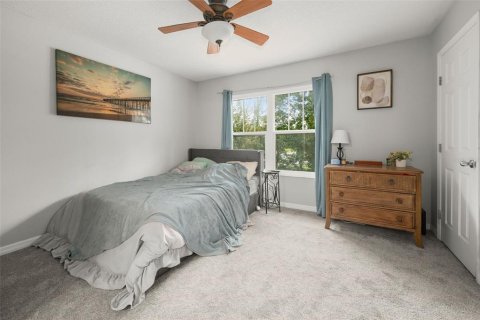 Townhouse in Gainesville, Florida 2 bedrooms, 106.09 sq.m. № 2403701 - photo 13