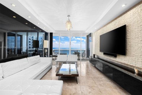 Condo in Sunny Isles Beach, Florida, 3 bedrooms  № 1874666 - photo 4