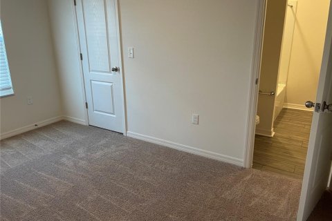Touwnhouse à louer à Tampa, Floride: 3 chambres, 172.8 m2 № 2416400 - photo 15