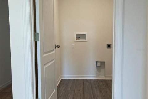 Touwnhouse à louer à Tampa, Floride: 3 chambres, 172.8 m2 № 2416400 - photo 11