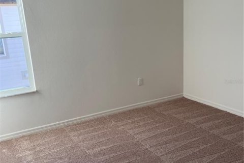 Touwnhouse à louer à Tampa, Floride: 3 chambres, 172.8 m2 № 2416400 - photo 13
