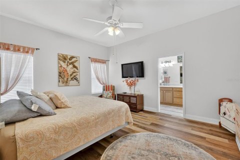 Casa en venta en The Villages, Florida, 4 dormitorios, 204.57 m2 № 1916779 - foto 19