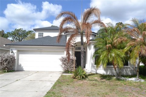 Villa ou maison à Wesley Chapel, Floride 3 chambres, 240.71 m2 № 2096240