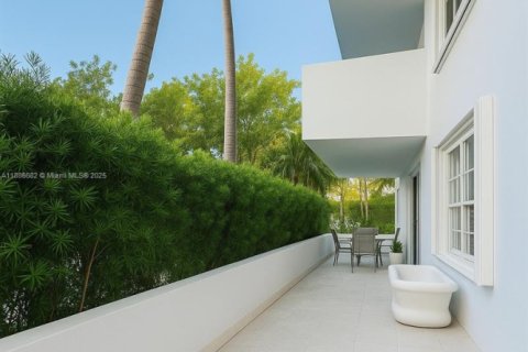 Copropriété à vendre à Key Biscayne, Floride: 3 chambres, 125.42 m2 № 1932973 - photo 1