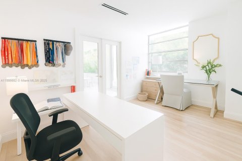 Copropriété à vendre à Key Biscayne, Floride: 3 chambres, 125.42 m2 № 1932973 - photo 9