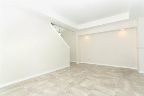 Townhouse in Orlando, Florida 3 bedrooms, 151.8 sq.m. № 1529320 - photo 12