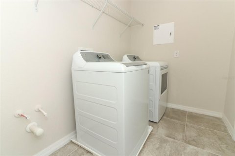 Townhouse in Orlando, Florida 3 bedrooms, 151.8 sq.m. № 1529320 - photo 23