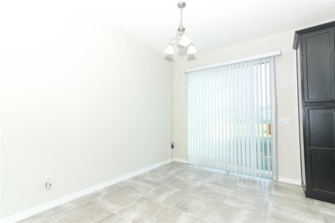Townhouse in Orlando, Florida 3 bedrooms, 151.8 sq.m. № 1529320 - photo 8