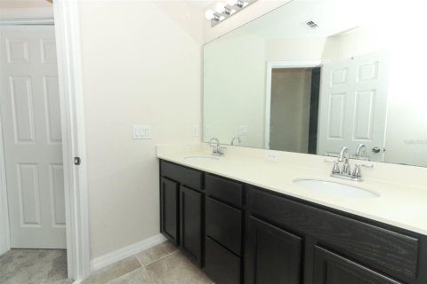 Townhouse in Orlando, Florida 3 bedrooms, 151.8 sq.m. № 1529320 - photo 21