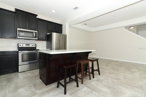 Townhouse in Orlando, Florida 3 bedrooms, 151.8 sq.m. № 1529320 - photo 2