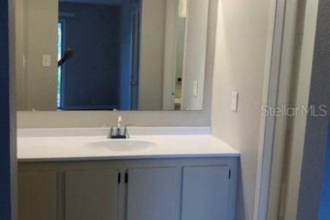 Condo in Altamonte Springs, Florida, 2 bedrooms № 2198602 - photo 19
