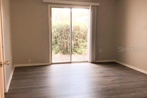 Condo in Altamonte Springs, Florida, 2 bedrooms № 2198602 - photo 18