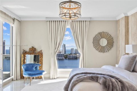 Condo in Aventura, Florida, 3 bedrooms  № 1948705 - photo 19