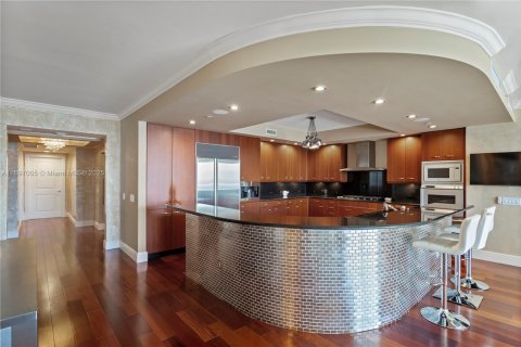 Condo in Aventura, Florida, 3 bedrooms  № 1948705 - photo 6