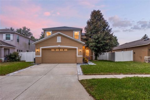 House in Spring Hill, Florida 4 bedrooms, 222.22 sq.m. № 2395853