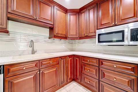 Villa ou maison à vendre à Inverness, Floride: 3 chambres, 194.54 m2 № 2410690 - photo 12