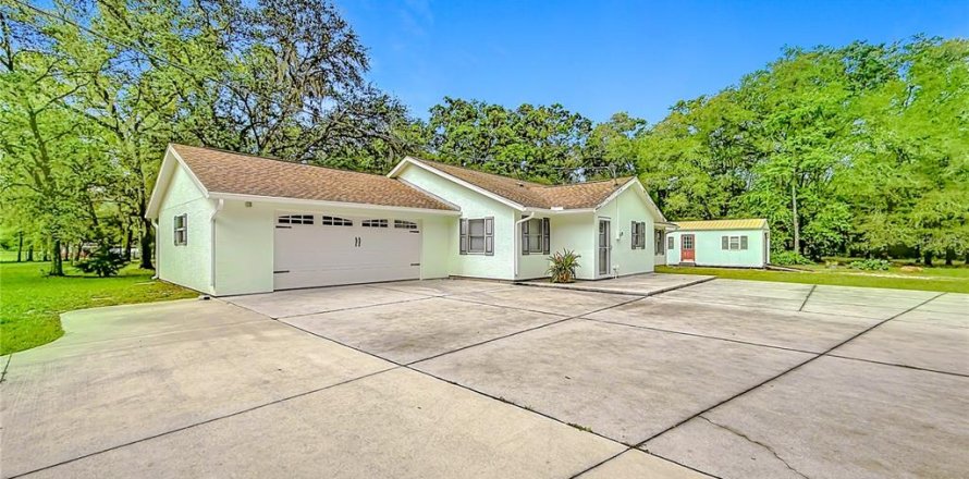 Villa ou maison à Inverness, Floride 3 chambres, 194.54 m2 № 2410690