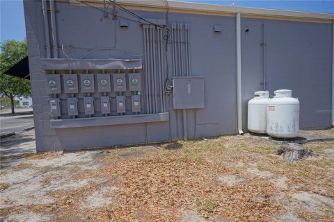 Immobilier commercial à vendre à Cocoa, Floride: 124.67 m2 № 1685116 - photo 26