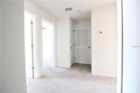 Townhouse in Kissimmee, Florida 3 bedrooms, 150.87 sq.m. № 2201467 - photo 13
