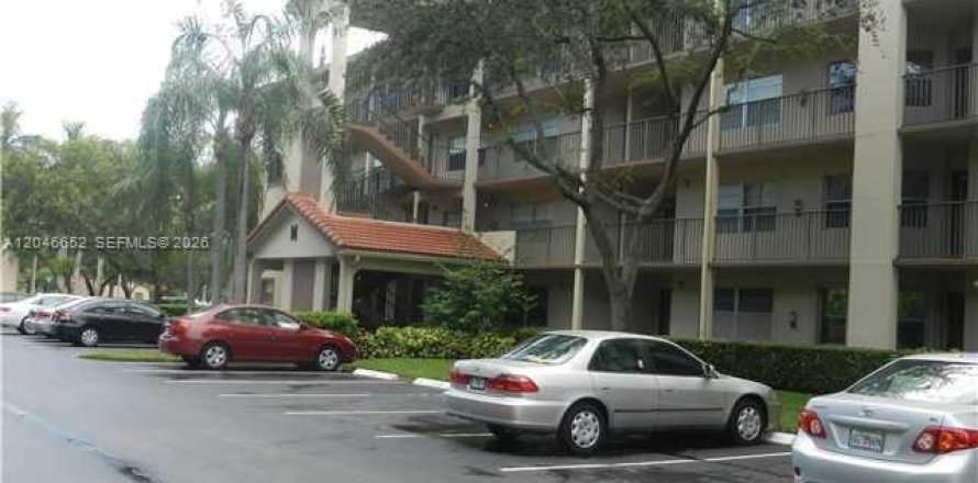 Condo à Pembroke Pines, Floride, 2 chambres  № 2243132