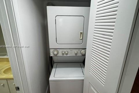 Copropriété à louer à Pembroke Pines, Floride: 2 chambres, 110.74 m2 № 2243132 - photo 17
