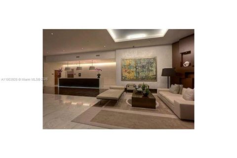 Купить кондоминиум в Майами, Флорида 1 спальня, 74.23м2, № 1954818 - фото 17