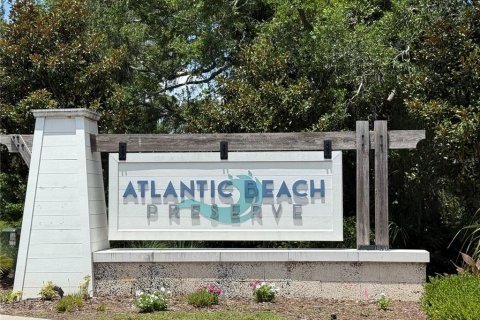 Townhouse in Jacksonville, Florida 3 bedrooms, 154.22 sq.m. № 1810560 - photo 3