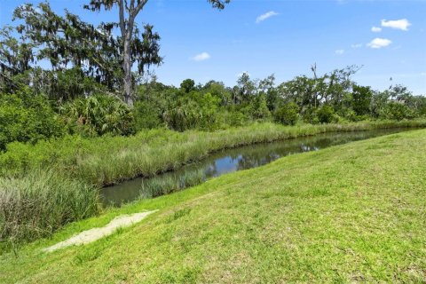 Townhouse in Jacksonville, Florida 3 bedrooms, 154.22 sq.m. № 1810560 - photo 15