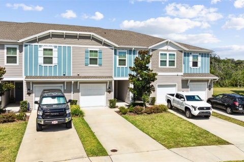 Townhouse in Jacksonville, Florida 3 bedrooms, 154.22 sq.m. № 1810560 - photo 13