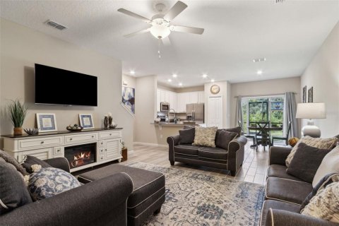 Townhouse in Jacksonville, Florida 3 bedrooms, 154.22 sq.m. № 1810560 - photo 25