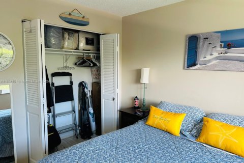 Condominio en venta en Pompano Beach, Florida, 2 dormitorios, 84.54 m2 № 1958297 - foto 13