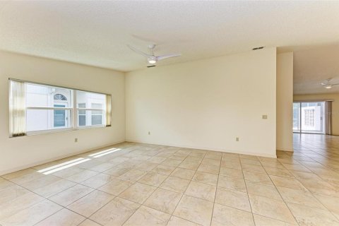House in Sarasota, Florida 3 bedrooms, 166.85 sq.m. № 1106266 - photo 25