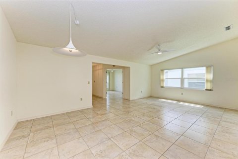 House in Sarasota, Florida 3 bedrooms, 166.85 sq.m. № 1106266 - photo 19