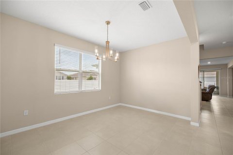 Casa en venta en Ocala, Florida, 5 dormitorios, 378.11 m2 № 1886668 - foto 15