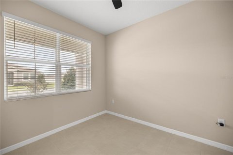 Casa en venta en Ocala, Florida, 5 dormitorios, 378.11 m2 № 1886668 - foto 13