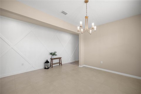 Casa en venta en Ocala, Florida, 5 dormitorios, 378.11 m2 № 1886668 - foto 16