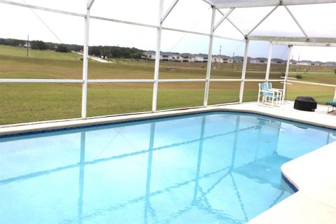 House in Davenport, Florida 4 bedrooms, 208.75 sq.m. № 1906227 - photo 26